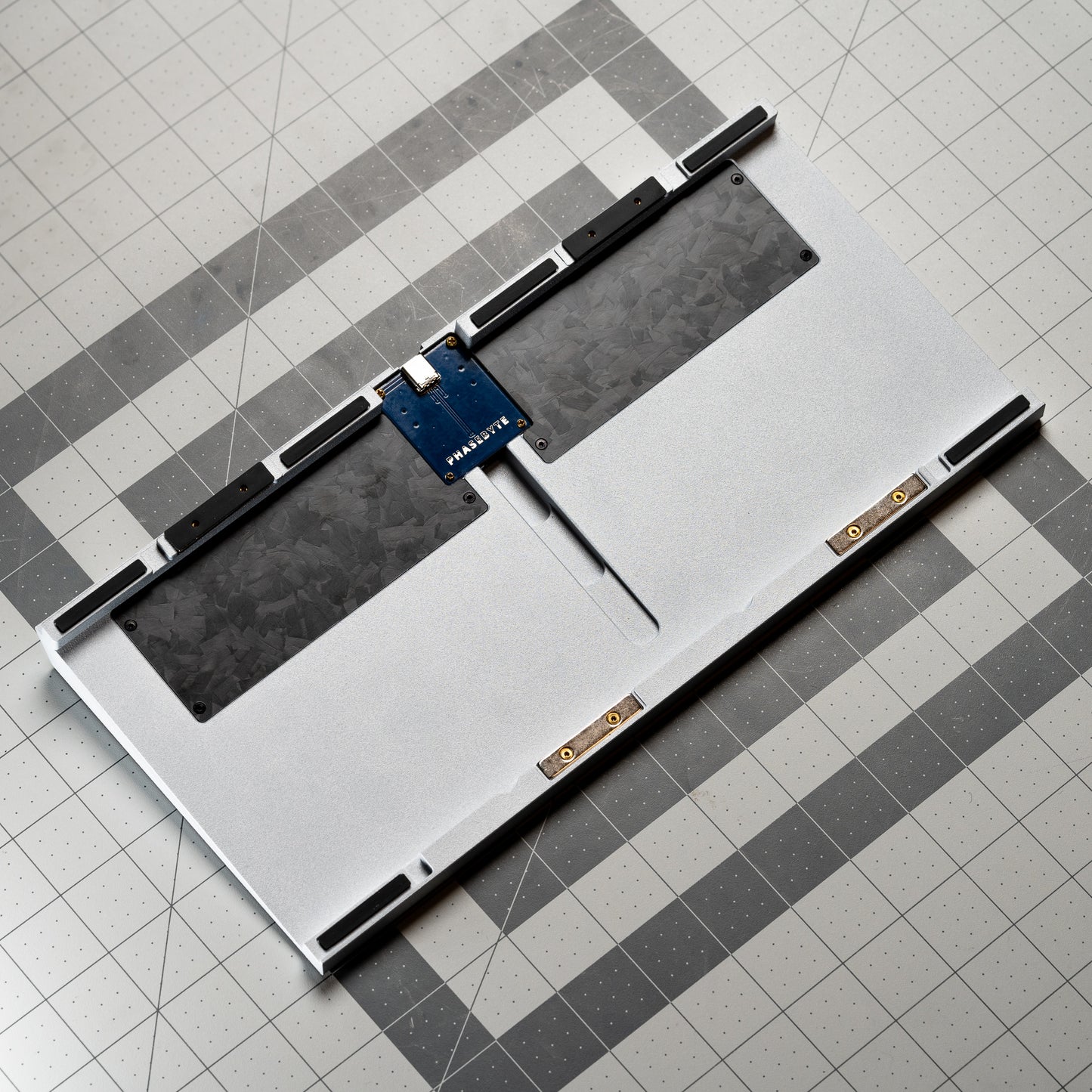 PhaseOne Founders Edition Kit - Snow White